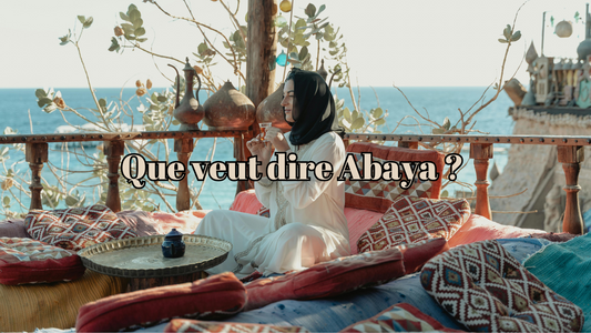 Que veut dire abaya ? 